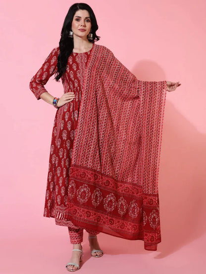 COTTON CALF LENGTH SEMI FLARED 3/4 SLEEVES PRINTED ROUND NECK KURTA BOTTOM DUPATTA SET