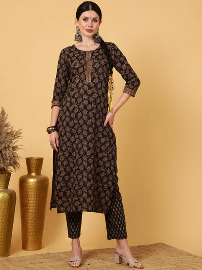 RAYON CALF LENGTH PRINTED STRAIGHT 3/4 SLEEVES ROUND KURTA BOTTOM DUPATTA SET