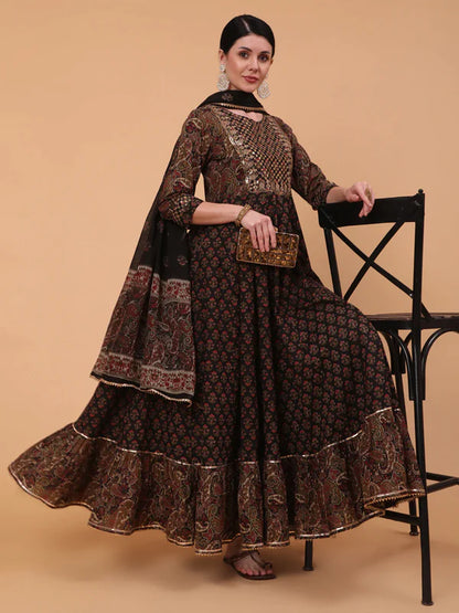 BROWN FLARED 3/4 SLEEVE ROUND NECK KURTA DUPATTA SET