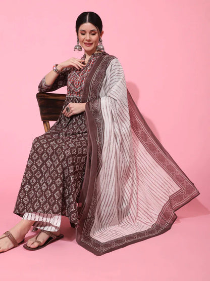 COTTON CALF LENGTH PRINTED SEMI FLARED 3/4 SLEEVE COLLAR NECK KURTA BOTTOM DUPATTA SET