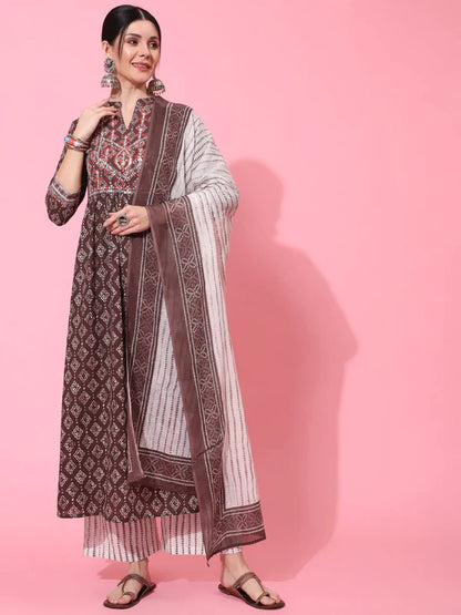 COTTON CALF LENGTH PRINTED SEMI FLARED 3/4 SLEEVE COLLAR NECK KURTA BOTTOM DUPATTA SET