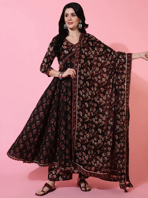 COTTON CALF LENGTH SEMI FLARED 3/4 SLEEVE PRINTED V-NECK KURTA BOTTOM DUPATTA SET