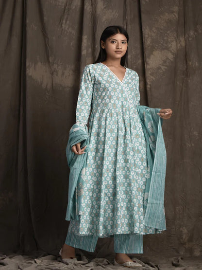 PURE COTTON V NECK 3/4 SLEEVE PRINTED KURTA SET WITH DUPATTA