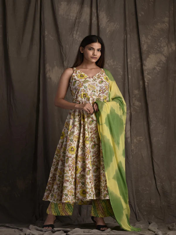 PURE COTTON V NECK SLEEVELESS PRINTED KURTA SET WITH DUPATTA