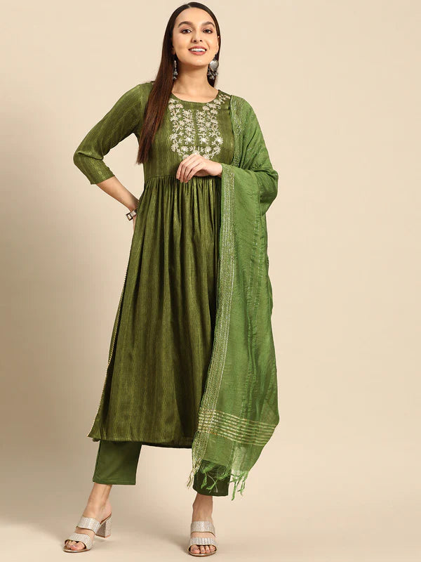 EMBROIDERED LONG STRAIGHT MUSLINE KURTA SET