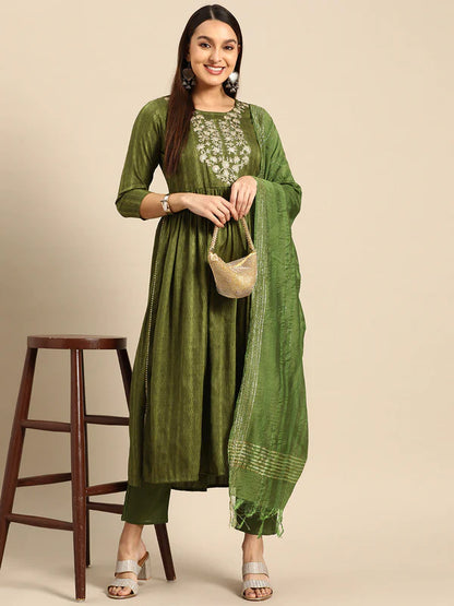 EMBROIDERED LONG STRAIGHT MUSLINE KURTA SET