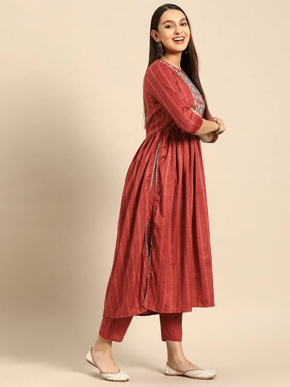 EMBROIDERED LONG STRAIGHT MUSLINE KURTA SET