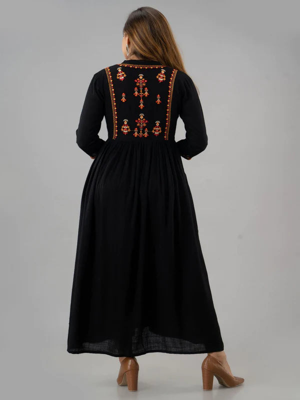 EMBROIDERED RAYON 3/4 SLEEVE COLLARED NECK A-LINE CALF LENGTH KURTA