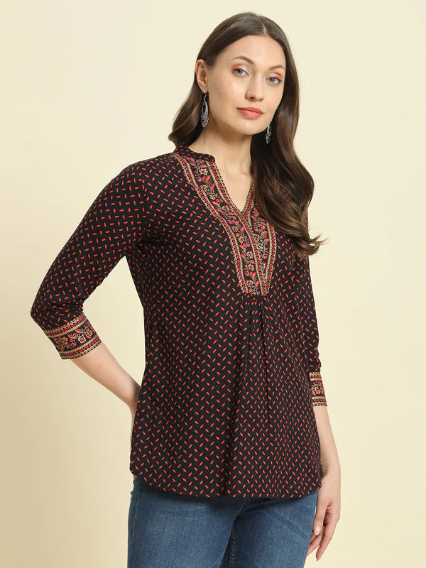 COTTON PRINTED STRAIGHT TOP