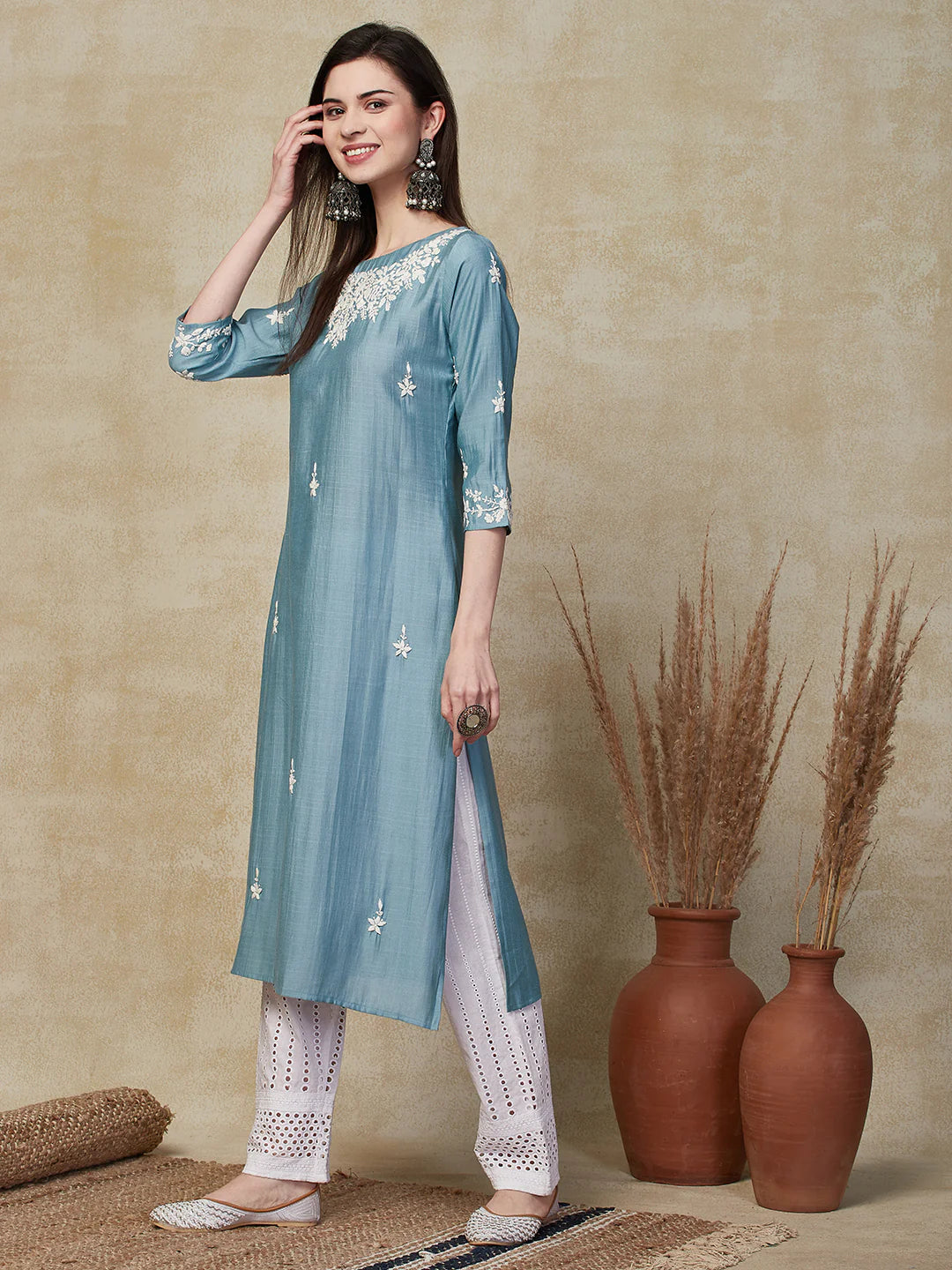 Floral Hand Embroidered Straight Fit Kurta - Powder Blue