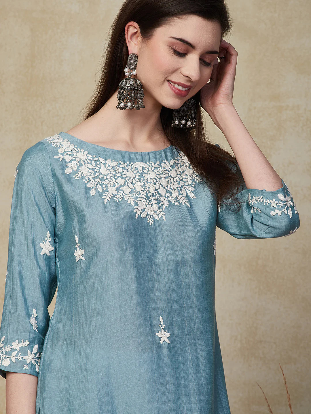 Floral Hand Embroidered Straight Fit Kurta - Powder Blue