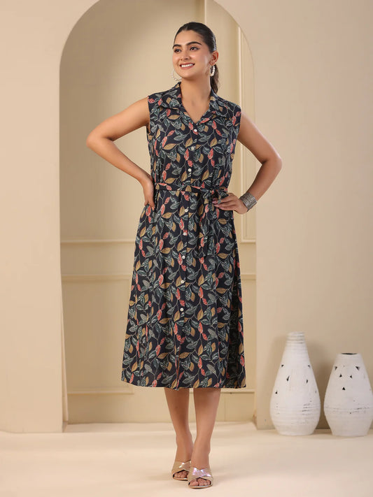 Floral Printed Mother-of-Pearl Buttoned Paneled Dress - Black