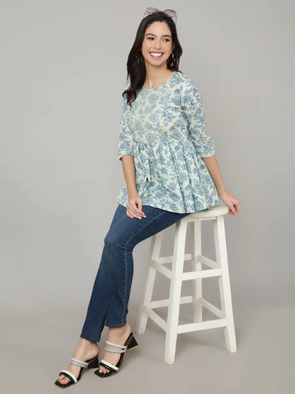 FLORAL FIT EMBROIDERED FLARED TOP