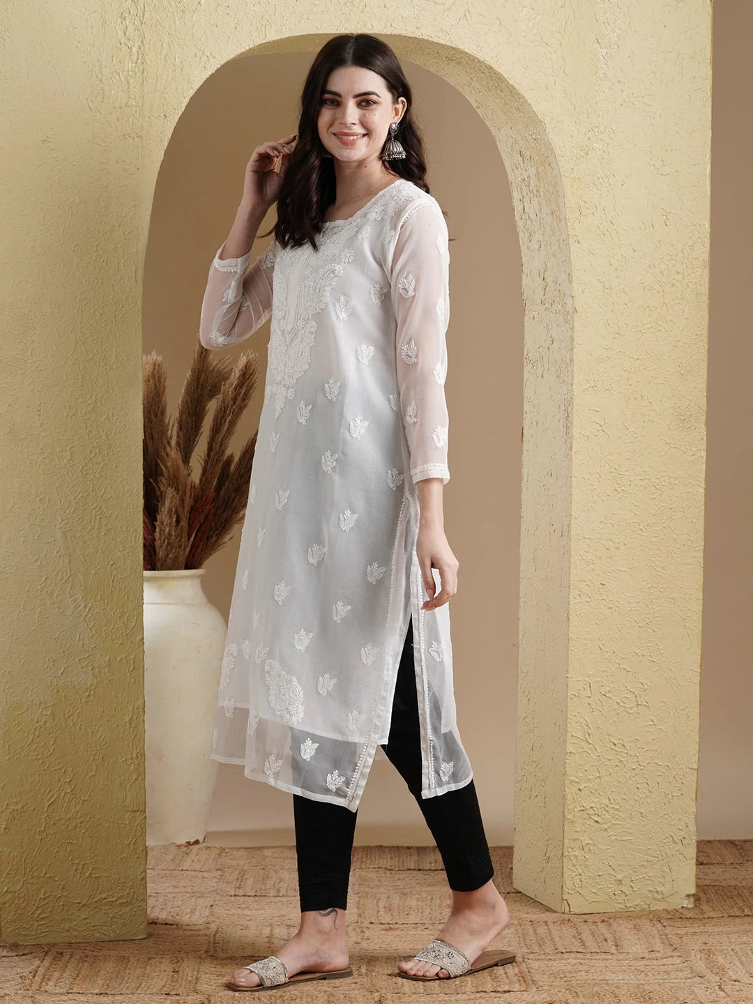 Hand Embroidered White Georgette Lucknowi Chikankari Straight Kurta Set With Slip