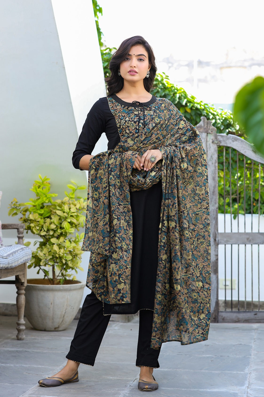 Black Solid With Printed Yoke Dupatta Set-Yufta Store-9303SKDBKS