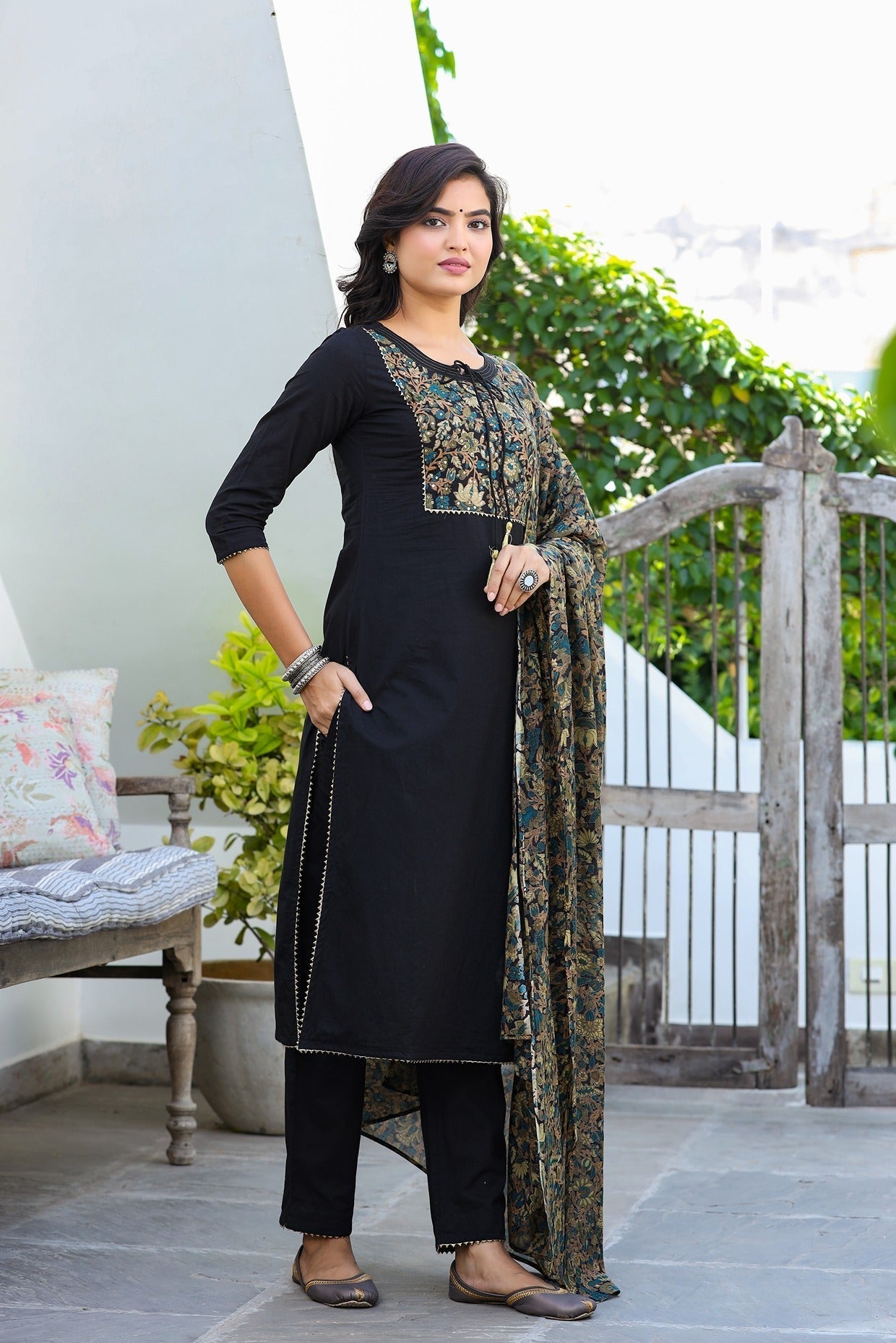 Black Solid With Printed Yoke Dupatta Set-Yufta Store-9303SKDBKS