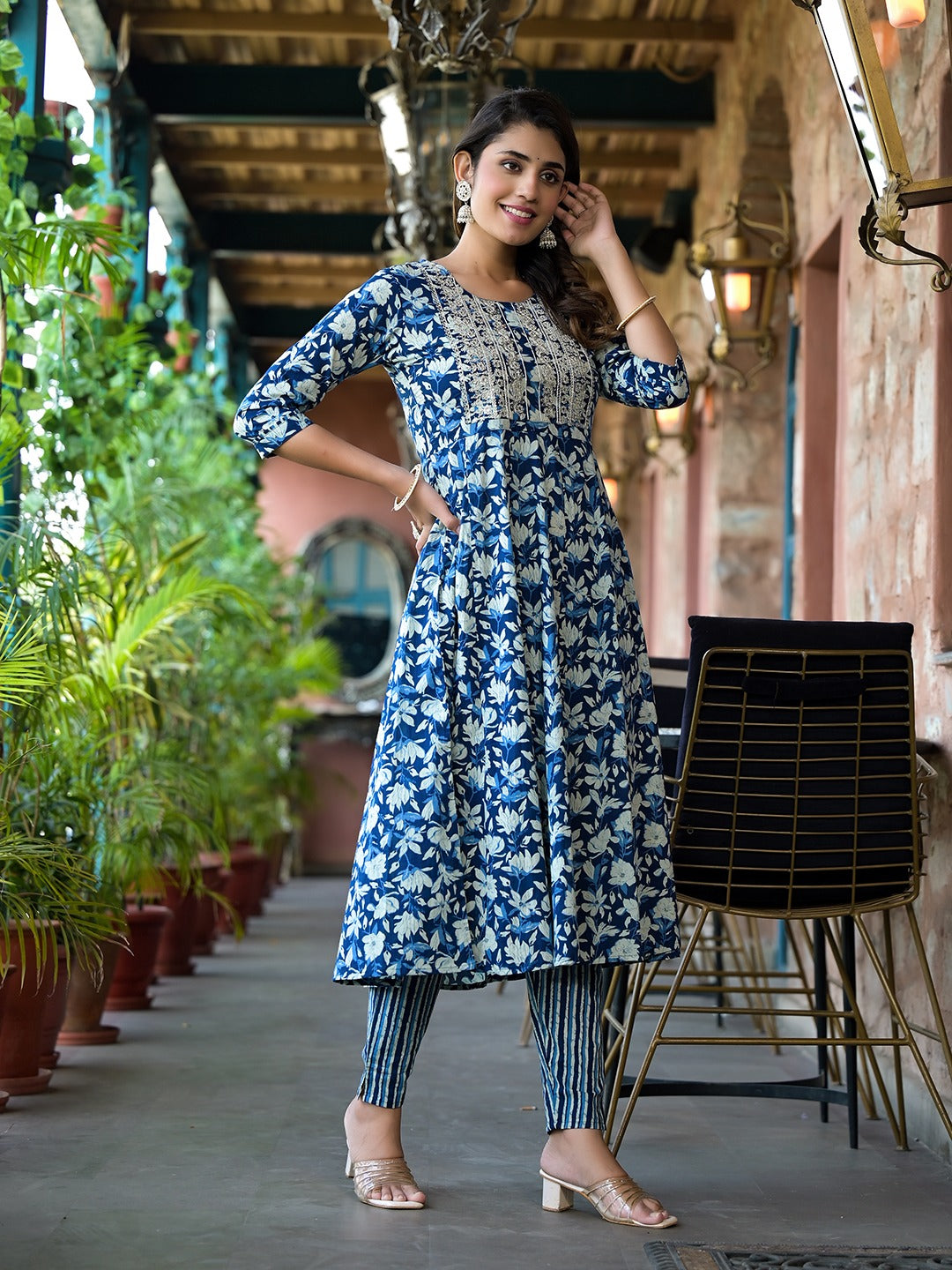 Blue Floral Dori_Embroidery Kurta Trouser With Dupatta Set-Yufta Store-1724SKDBLS