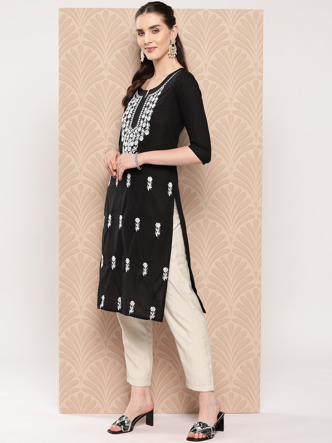 Floral Embroidered Kurta Black Pure Cotton-Yufta Store-1497KURBKS