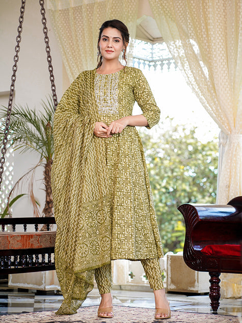 Green Ethnic Motifs Printed Regular Thread Work Pure Cotton Kurta with Trousers & With Dupatta-Yufta Store-1620SKDGRS