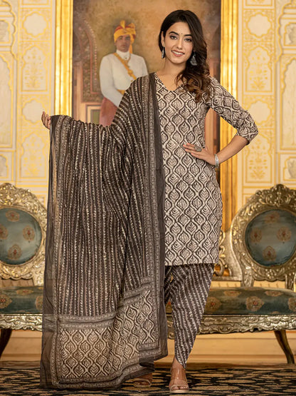 Grey Ethnic Motifs Straight Kurta Trouser And Dupatta Set-Yufta Store-6861SKDGYS