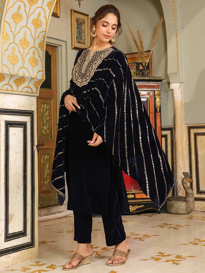 Navy Blue Velvet Zari Embroidered Straight Kurta Set