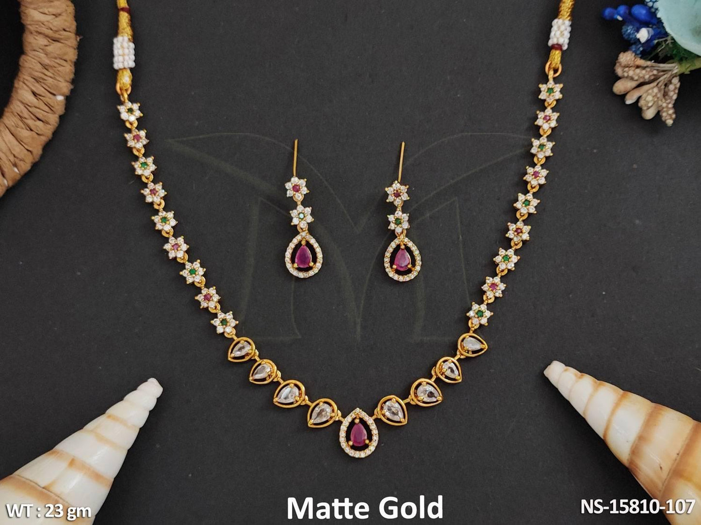 Elegant Kemp Jewellery Matte Gold Polish Necklace Set