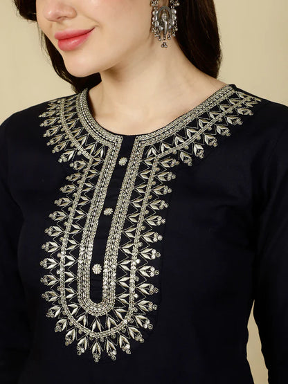 FLORAL EMBROIDERED ROUND NECK FLARED KURTA