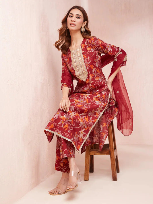 Maroon Floral Print Sequins_Work Straight Kurta Trouser And Dupatta Set-Yufta Store-1784SKDMRS