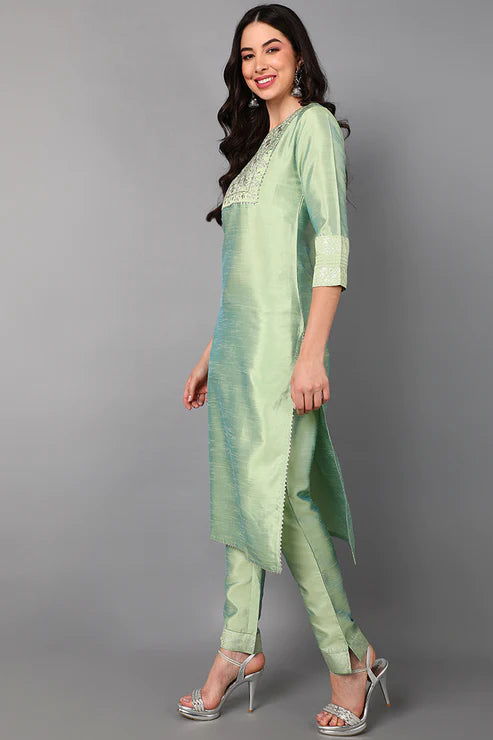 Green Floral Yoke Design Panelled Suit Set