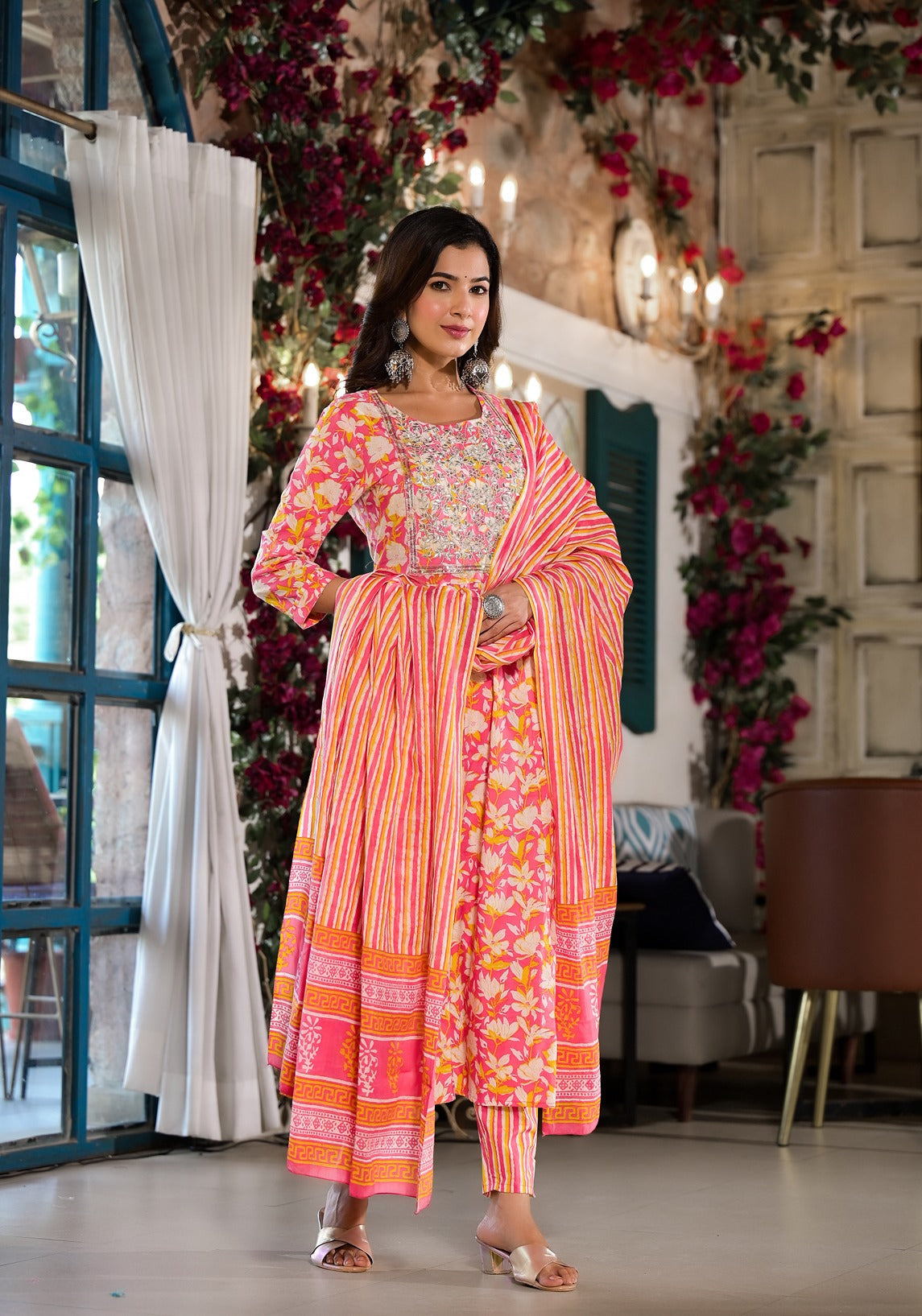 Pink Floral Zari_Work Kurta Trouser With Dupatta Set-Yufta Store-1823SKDPKS