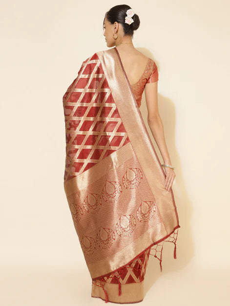 Maroon Organza Saree with Unstitched Blouse Piece