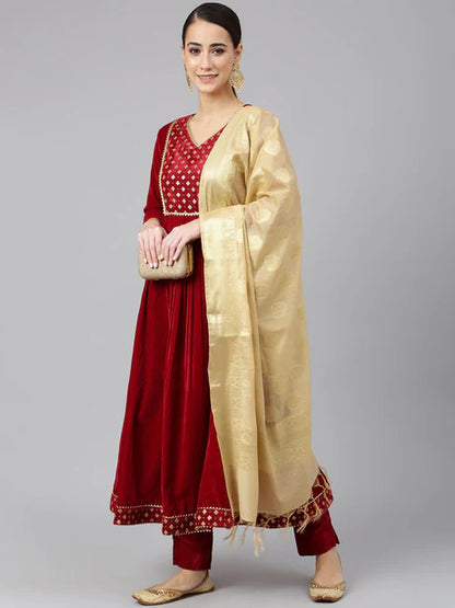 Maroon Velvet Solid Kurta with Pant and Dupatta