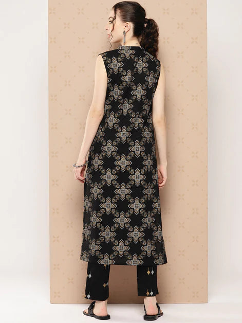 Black Cotton Ethnic Motif Printed Kurta with Pant