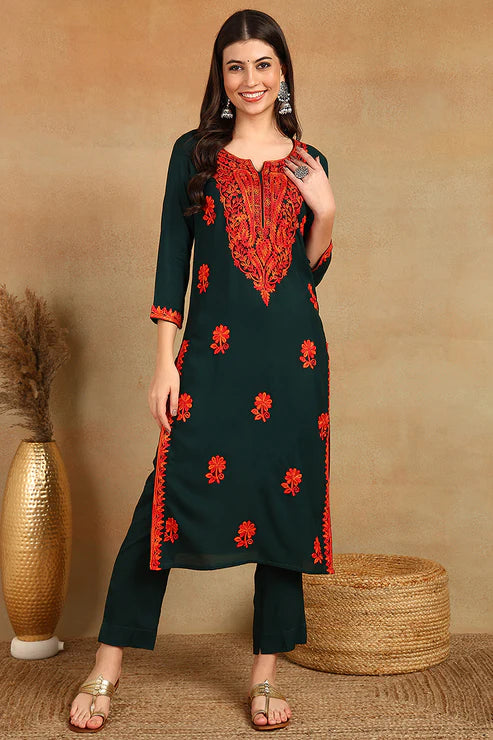 Green Embroidered Viscose Rayon Straight Cut Kurta