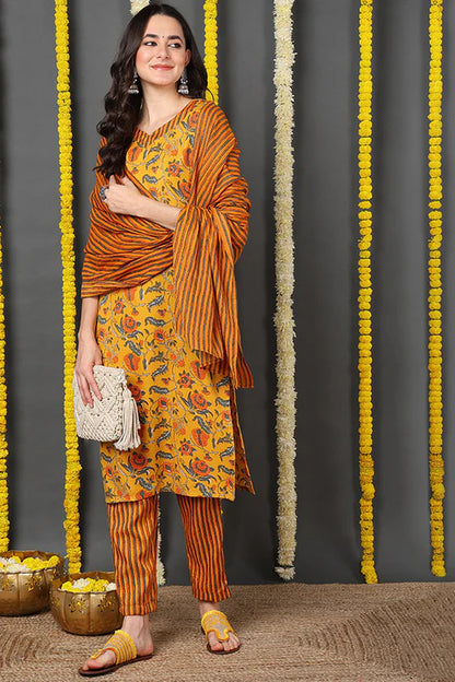 Yellow Rayon Blend Floral Printed Straight Suit Set