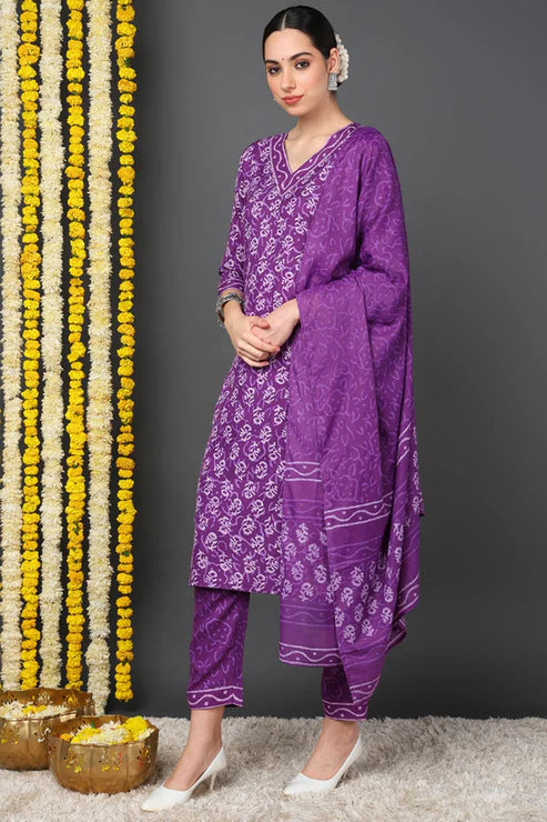 Violet Rayon Blend Ethnic Motifs Printed Straight Suit Set