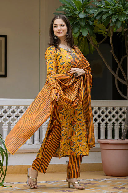 Yellow Rayon Blend Floral Printed Straight Trouser Suit Set