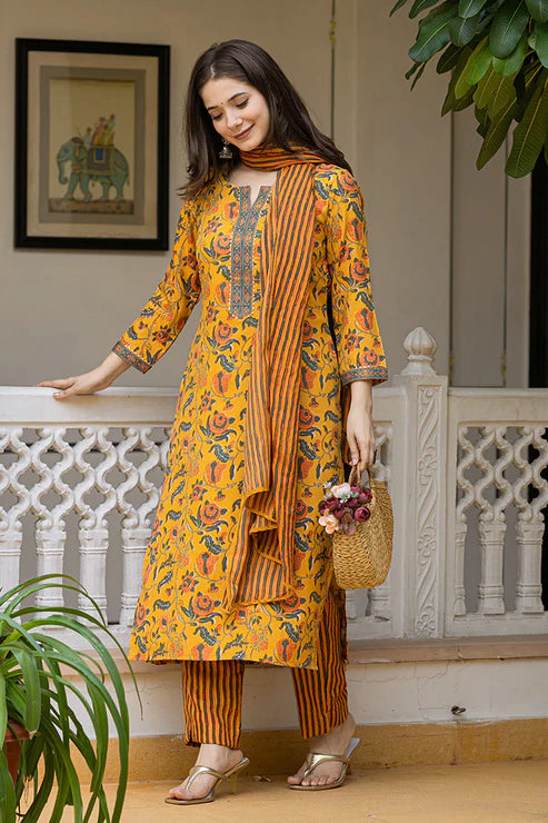 Yellow Rayon Blend Floral Printed Straight Trouser Suit Set