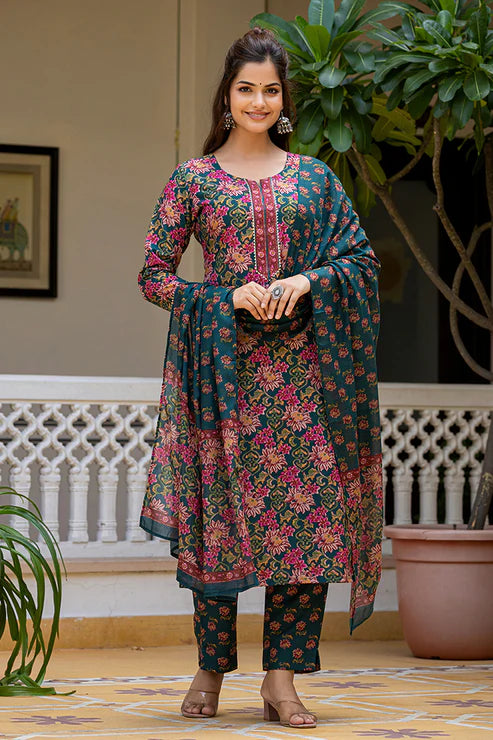 Green Rayon Blend Floral Printed Straight Suit Set With Trouser Bottom