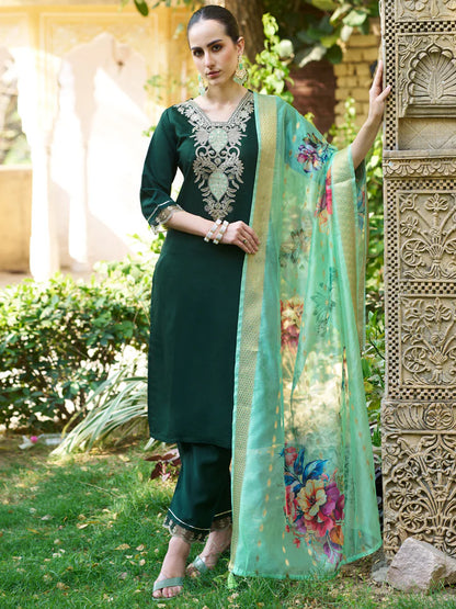 Women Kurta and Pant Viscose Rayon Fabric