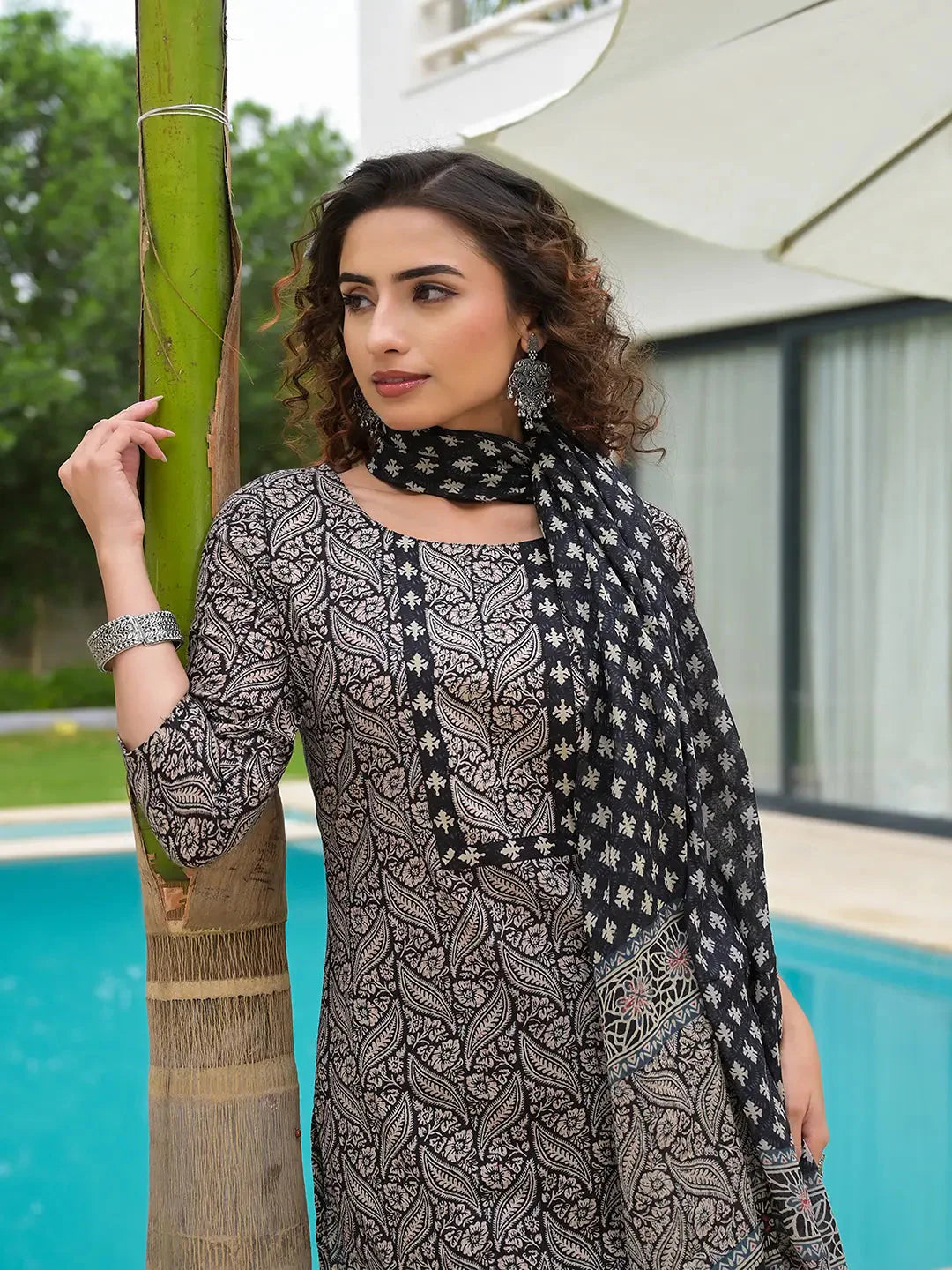 Yufta Embroidered Printed Black Cotton Kurta Set With Dupatta Set-Yufta Store-6880SKDBKS