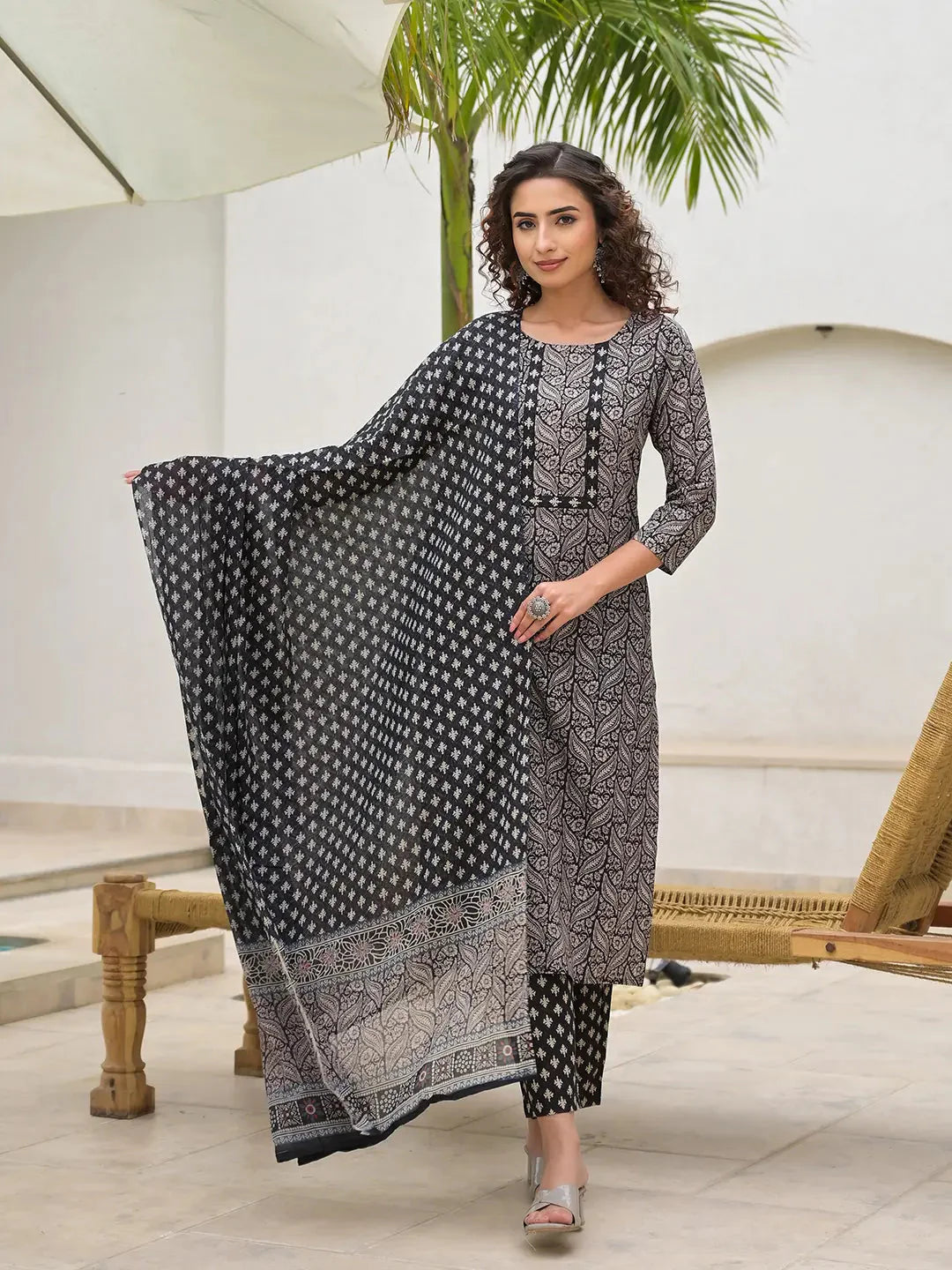 Yufta Embroidered Printed Black Cotton Kurta Set With Dupatta Set-Yufta Store-6880SKDBKS