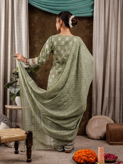 Green Ethnic Motifs Pure Cotton Kurta Dupatta Set With Lace Detailing