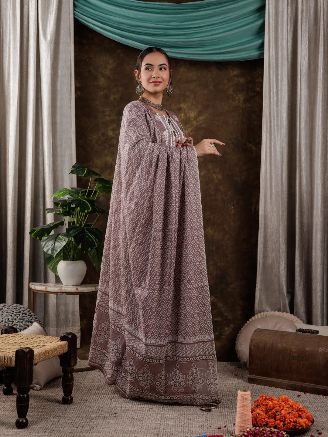 Purple Ethnic Motifs Pure Cotton Kurta Dupatta Set With Lace Detailing